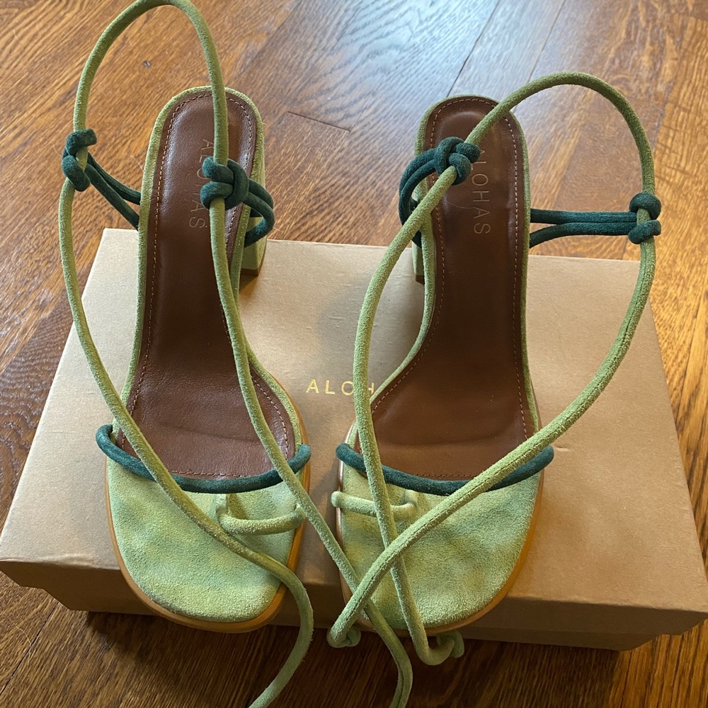 Alohas Green Block Heel Sandals in Grace Green